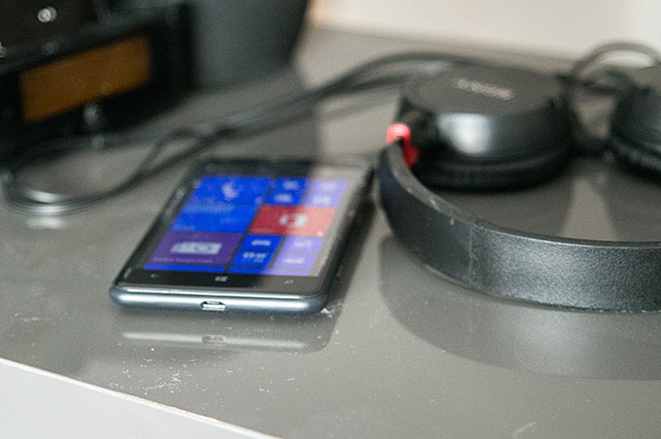 Nokia Lumia 625 (15).jpg